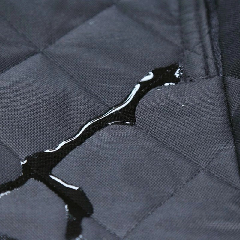 Praktische Rücksitzmatte – Glücklicher Hund, sauberes Auto