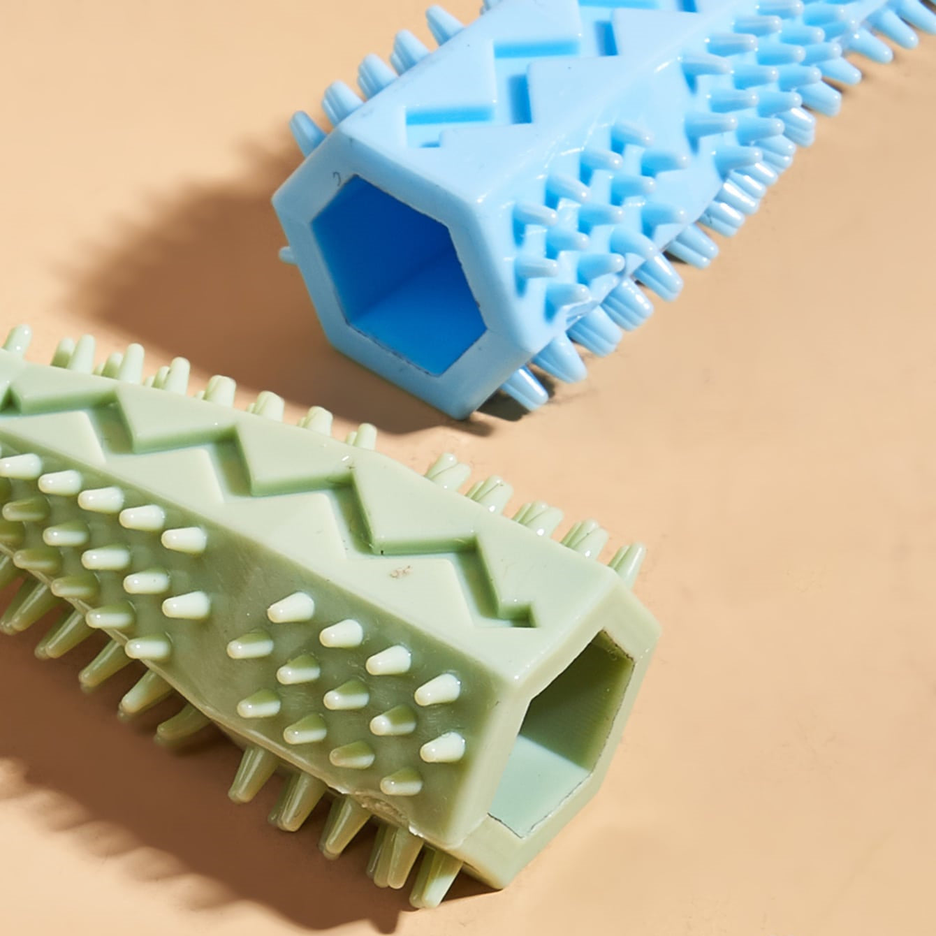 Gesunde Zähne leicht gemacht: Lustiges Hunde-Kauspielzeug