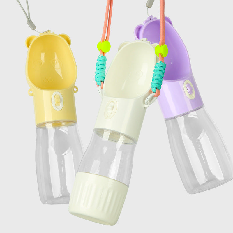 Wasserflasche für Hunde – ideal für Spaziergang & Reise